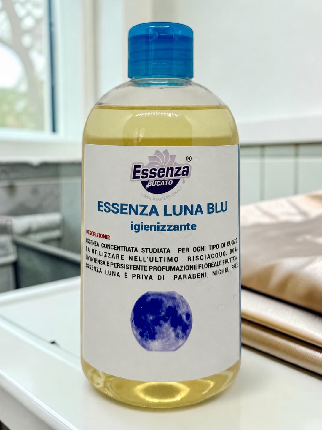 Luna Blu